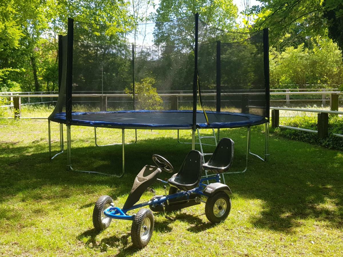 Grosse, Helle Ferienwohnung Mit 2 Balkonen Auf Dem Bauernhof In Der Lueneburger Heide Oetzen 외부 사진