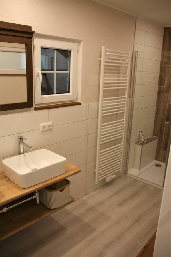 Grosse, Helle Ferienwohnung Mit 2 Balkonen Auf Dem Bauernhof In Der Lueneburger Heide Oetzen 외부 사진