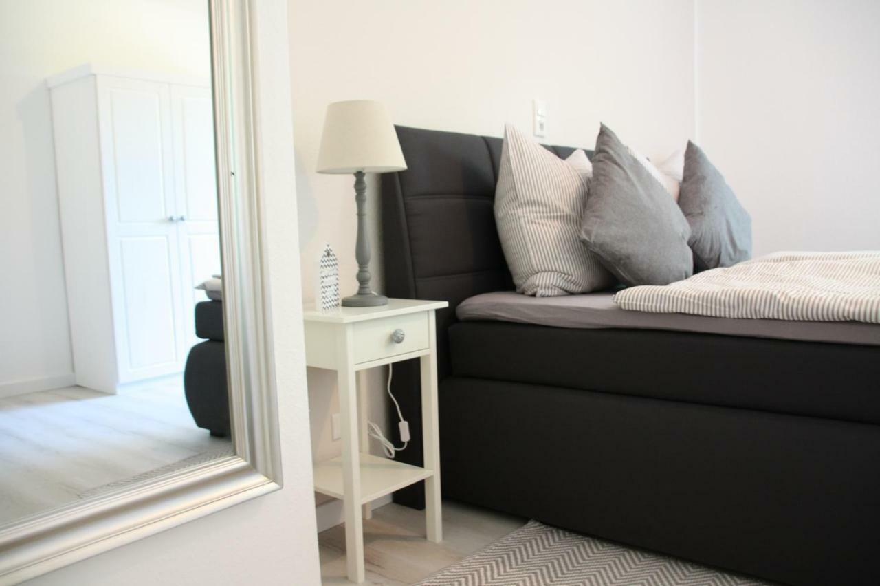 Grosse, Helle Ferienwohnung Mit 2 Balkonen Auf Dem Bauernhof In Der Lueneburger Heide Oetzen 외부 사진