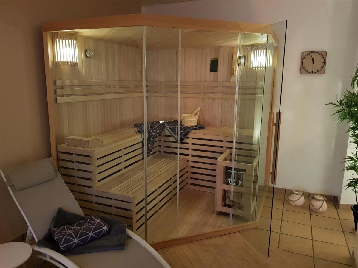 Grosse, Helle Ferienwohnung Mit 2 Balkonen Auf Dem Bauernhof In Der Lueneburger Heide Oetzen 외부 사진